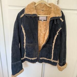 Vintage Wilson’s Leather Women's Blue and Navy Jacket Size Large Y2K